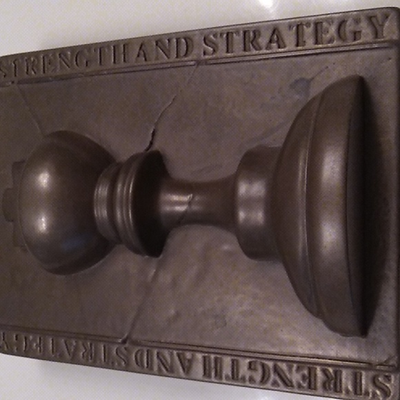 Sid Dickens B19 "Chess King" Vintage Alchemy. Metal Iron/Bronze *Rare & Retired* - Picture 6 of 8